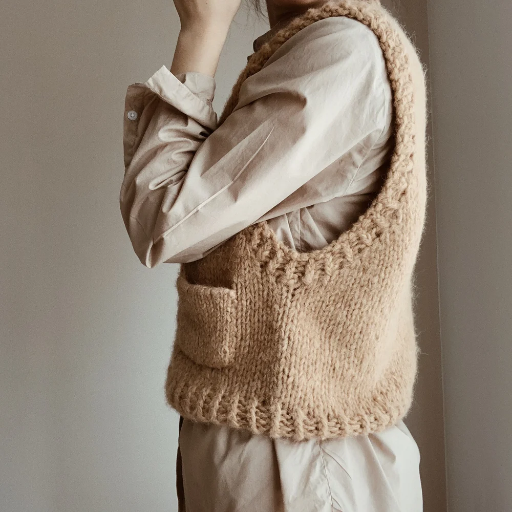 Minerva vest English PDF pattern — GREGORIA FIBERS